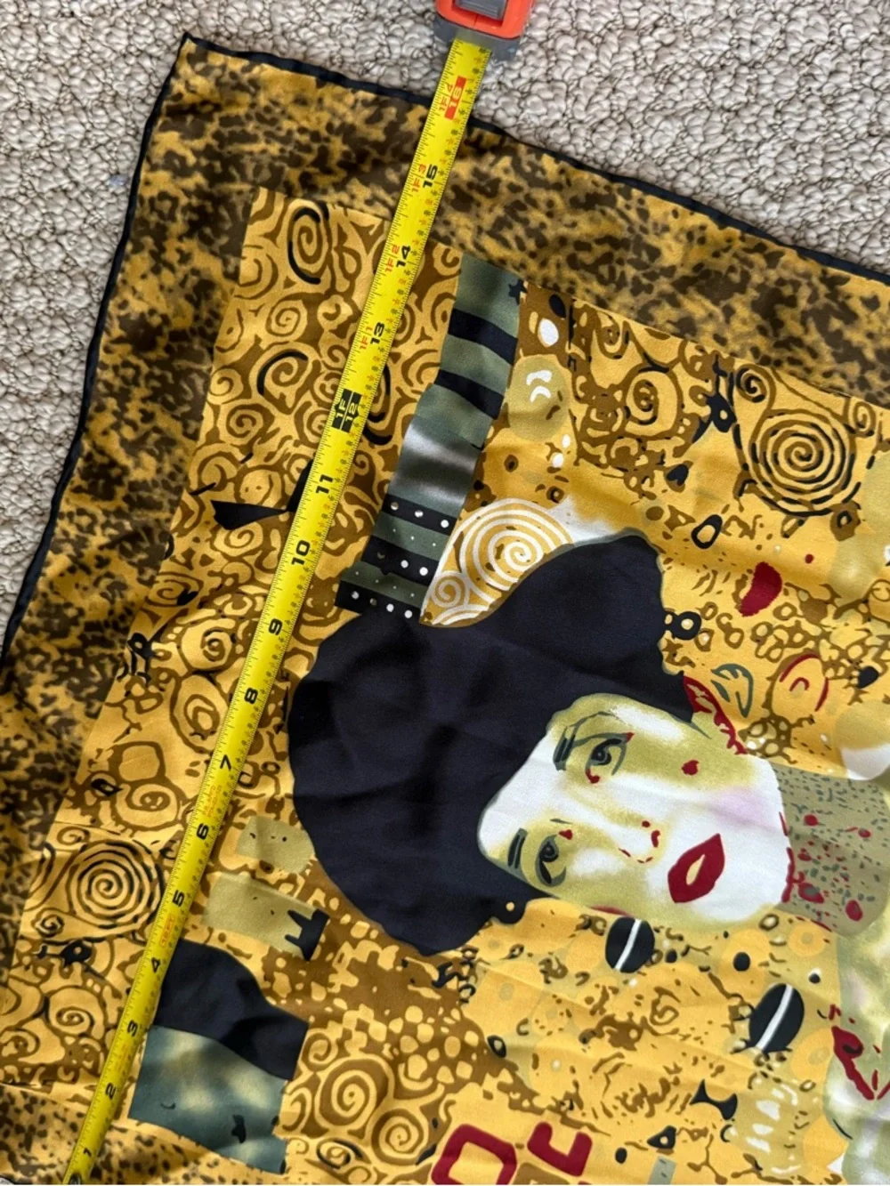 Vintage Klimt Silk Scarf Portrait Adele Bloch Bauer Gold Art Deco 100% Silk - Picture 2 of 10